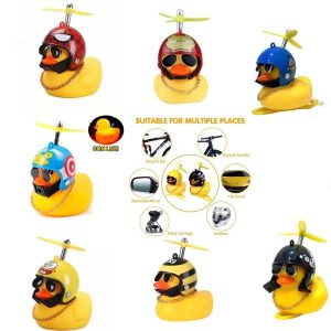 Pato con casco y luz led bicicleta/motocicleta
